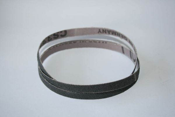 Schleifband schwarz 10x330 mm, Korn 60